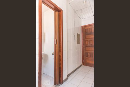 Apartamento à venda com 110m², 3 quartos e 3 vagas Apartamento à venda com 110m², 3 quartos e 3 vagasÁrea de serviço