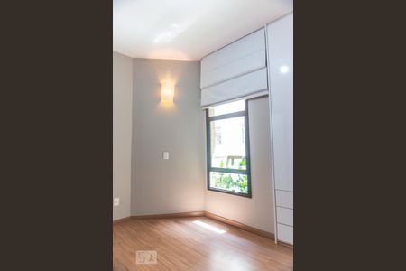 Apartamento à venda com 110m², 3 quartos e 3 vagas Apartamento à venda com 110m², 3 quartos e 3 vagasQuarto 2