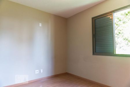 Apartamento à venda com 110m², 3 quartos e 3 vagas Apartamento à venda com 110m², 3 quartos e 3 vagasQuarto 1