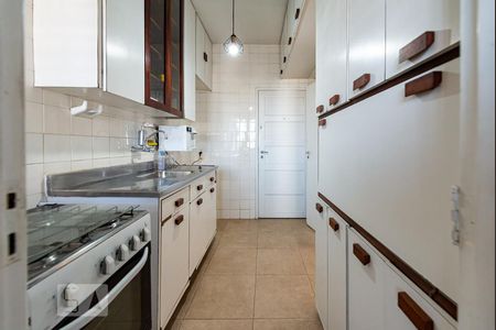 Apartamento à venda com 90m², 2 quartos e 1 vagaCozinha