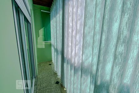 Casa à venda com 328m², 4 quartos e 6 vagasVaranda Suite