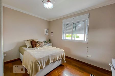 Casa à venda com 328m², 4 quartos e 6 vagasQuarto