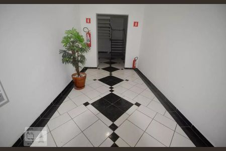 Apartamento para alugar com 83m², 3 quartos e 1 vagaÁrea comum - Hall Social