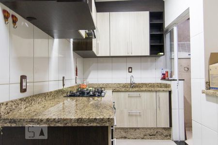 Apartamento à venda com 55m², 2 quartos e 1 vagaCozinha