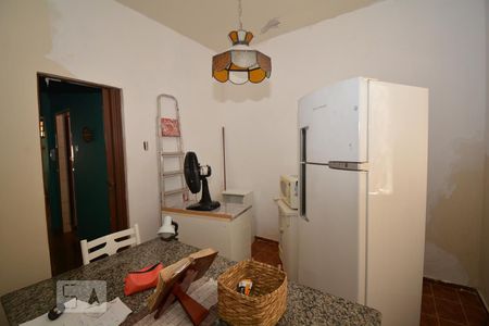 Casa para alugar com 220m², 3 quartos e 3 vagasSuíte 2