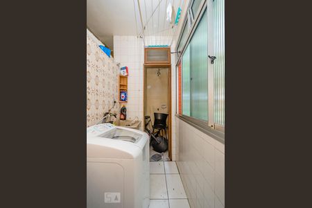 Apartamento à venda com 80m², 3 quartos e sem vagaÁrea de Serviço