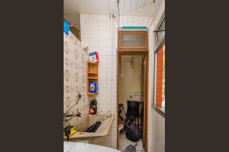 Apartamento à venda com 80m², 3 quartos e sem vagaBanheiro de Serviço