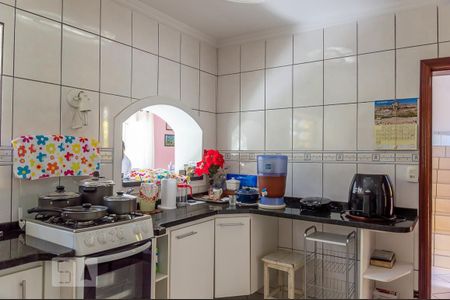 Casa à venda com 270m², 3 quartos e 3 vagas Casa à venda com 270m², 3 quartos e 3 vagasCozinha