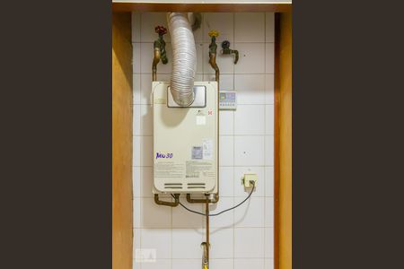 Apartamento à venda com 225m², 4 quartos e 3 vagas Apartamento à venda com 225m², 4 quartos e 3 vagasÁrea de Serviço