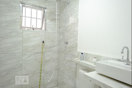 Casa à venda com 126m², 2 quartos e 2 vagasBanheiro