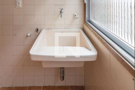 Apartamento à venda com 65m², 1 quarto e 1 vagaÁrea de Serviço