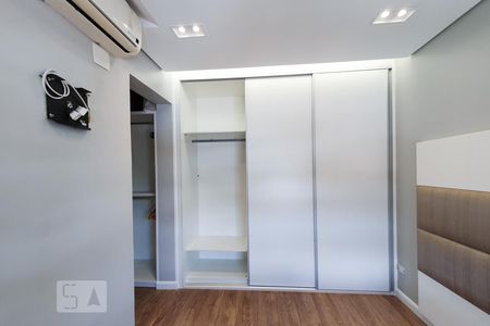 Apartamento à venda com 41m², 1 quarto e 1 vagaQuarto 