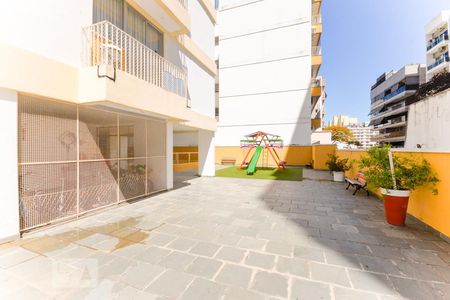 Apartamento à venda com 82m², 2 quartos e 1 vagaÁrea comum