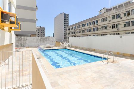 Apartamento à venda com 82m², 2 quartos e 1 vagaÁrea comum
