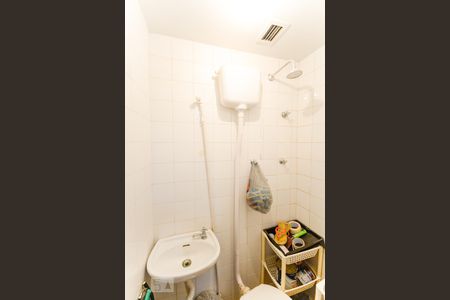 Apartamento à venda com 82m², 2 quartos e 1 vagaBanheiro de Serviço