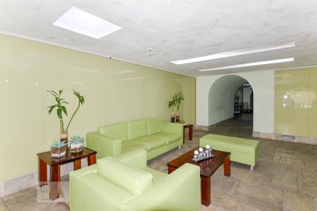 Apartamento à venda com 82m², 2 quartos e 1 vagaPortaria