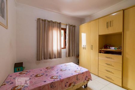 Casa à venda com 183m², 3 quartos e 2 vagasQuarto 2