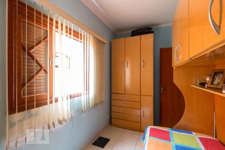 Casa à venda com 183m², 3 quartos e 2 vagasQuarto 1