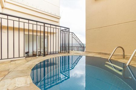 Apartamento à venda com 178m², 2 quartos e 2 vagas Apartamento à venda com 178m², 2 quartos e 2 vagasÁrea Externa - Piscina Privativa