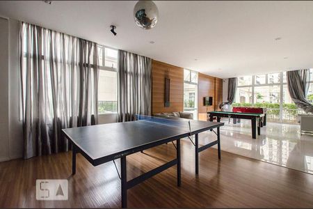 Apartamento à venda com 178m², 2 quartos e 2 vagas Apartamento à venda com 178m², 2 quartos e 2 vagasÁrea Comum - Sala de Jogos