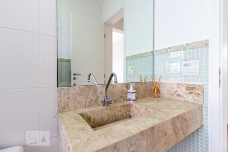 Apartamento à venda com 178m², 2 quartos e 2 vagas Apartamento à venda com 178m², 2 quartos e 2 vagasBanheiro Social