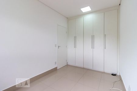 Apartamento à venda com 178m², 2 quartos e 2 vagas Apartamento à venda com 178m², 2 quartos e 2 vagasQuarto 1