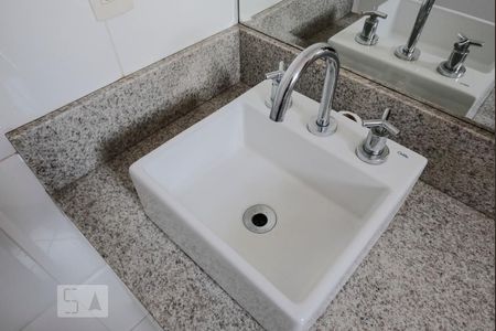 Apartamento à venda com 136m², 3 quartos e 2 vagas Apartamento à venda com 136m², 3 quartos e 2 vagasBanheiro - Torneira