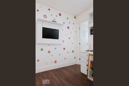 Apartamento à venda com 136m², 3 quartos e 2 vagas Apartamento à venda com 136m², 3 quartos e 2 vagasSuíte 1