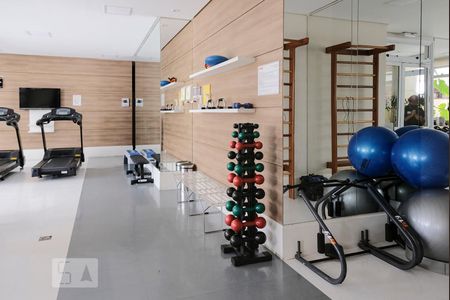 Apartamento à venda com 136m², 3 quartos e 2 vagas Apartamento à venda com 136m², 3 quartos e 2 vagasAcademia