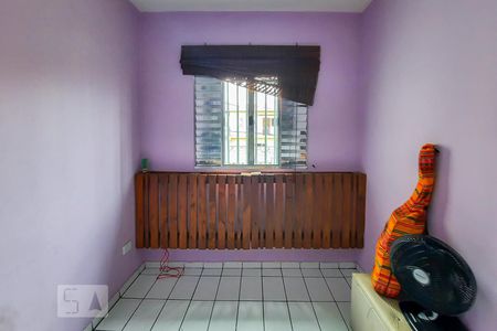 Casa à venda com 220m², 4 quartos e 2 vagas Casa à venda com 220m², 4 quartos e 2 vagasQuarto 2