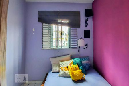 Casa à venda com 220m², 4 quartos e 2 vagas Casa à venda com 220m², 4 quartos e 2 vagasQuarto 1