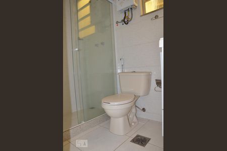 Apartamento à venda com 75m², 2 quartos e sem vagaBanheiro