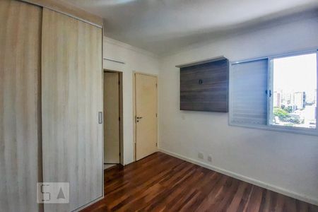 Apartamento à venda com 68m², 3 quartos e 2 vagas Apartamento à venda com 68m², 3 quartos e 2 vagasSuíte