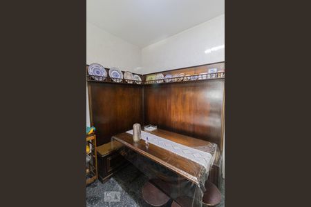 Casa à venda com 248m², 4 quartos e 6 vagasCozinha