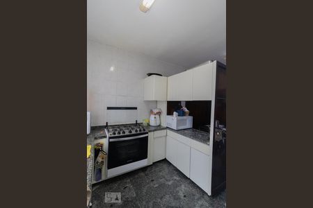 Casa à venda com 248m², 4 quartos e 6 vagasCozinha