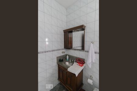 Casa à venda com 248m², 4 quartos e 6 vagasBanheiro