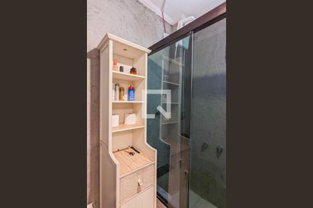 Apartamento à venda com 110m², 3 quartos e 1 vaga Apartamento à venda com 110m², 3 quartos e 1 vagaBanheiro