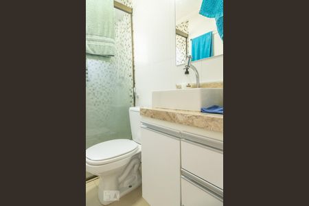 Apartamento à venda com 88m², 2 quartos e 1 vaga Apartamento à venda com 88m², 2 quartos e 1 vagaBanheiro do Quarto 2