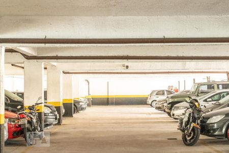 Apartamento à venda com 88m², 2 quartos e 1 vaga Apartamento à venda com 88m², 2 quartos e 1 vagaGaragem