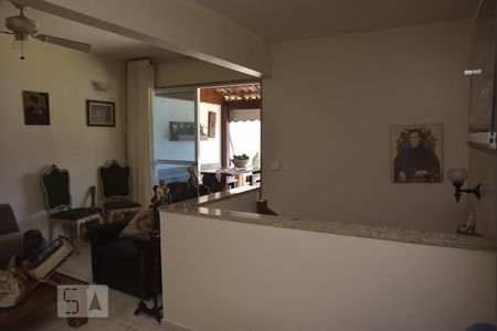 Apartamento à venda com 250m², 4 quartos e 2 vagassala cobertura