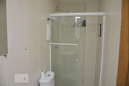 Apartamento à venda com 250m², 4 quartos e 2 vagasBanheiro de Serviço