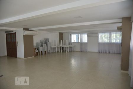 Apartamento à venda com 250m², 4 quartos e 2 vagasÁrea comum - Salão de festas