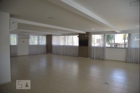 Apartamento à venda com 250m², 4 quartos e 2 vagasÁrea comum - Salão de festas