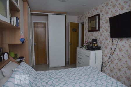 Apartamento à venda com 250m², 4 quartos e 2 vagasQuarto 4