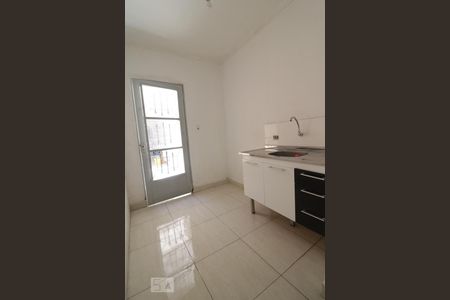Casa à venda com 150m², 4 quartos e 2 vagasCozinha