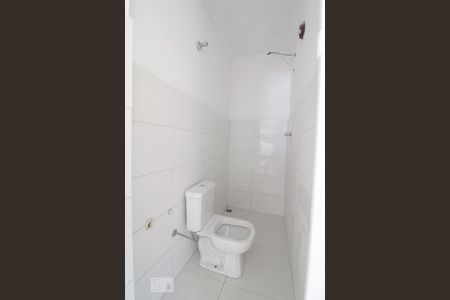 Casa à venda com 150m², 4 quartos e 2 vagasBanheiro 2