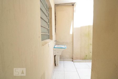 Casa à venda com 150m², 4 quartos e 2 vagasArea de serviço