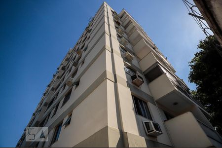 Apartamento à venda com 55m², 2 quartos e 1 vagaFachada 