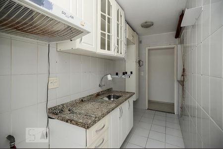 Apartamento à venda com 55m², 2 quartos e 1 vagaCozinha