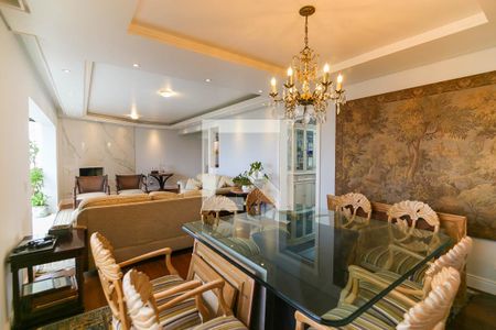 Sala de apartamento à venda com 3 quartos, 167m² em Vila Suzana, São Paulo